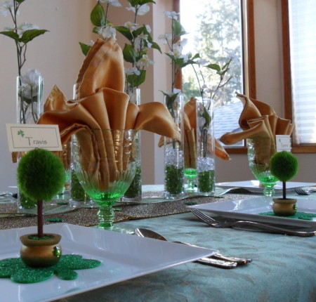 St. Patrick's Day table, St. Patrick's day tablescape, St. Patrick's Day placesetting