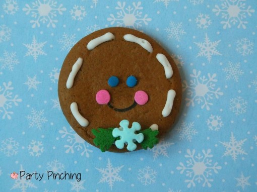 easy gingerbread cookies, no bake gingerbread cookies, ginger snaps, gingersnap cookies, cute gingerbread ideas, easy christmas cookies