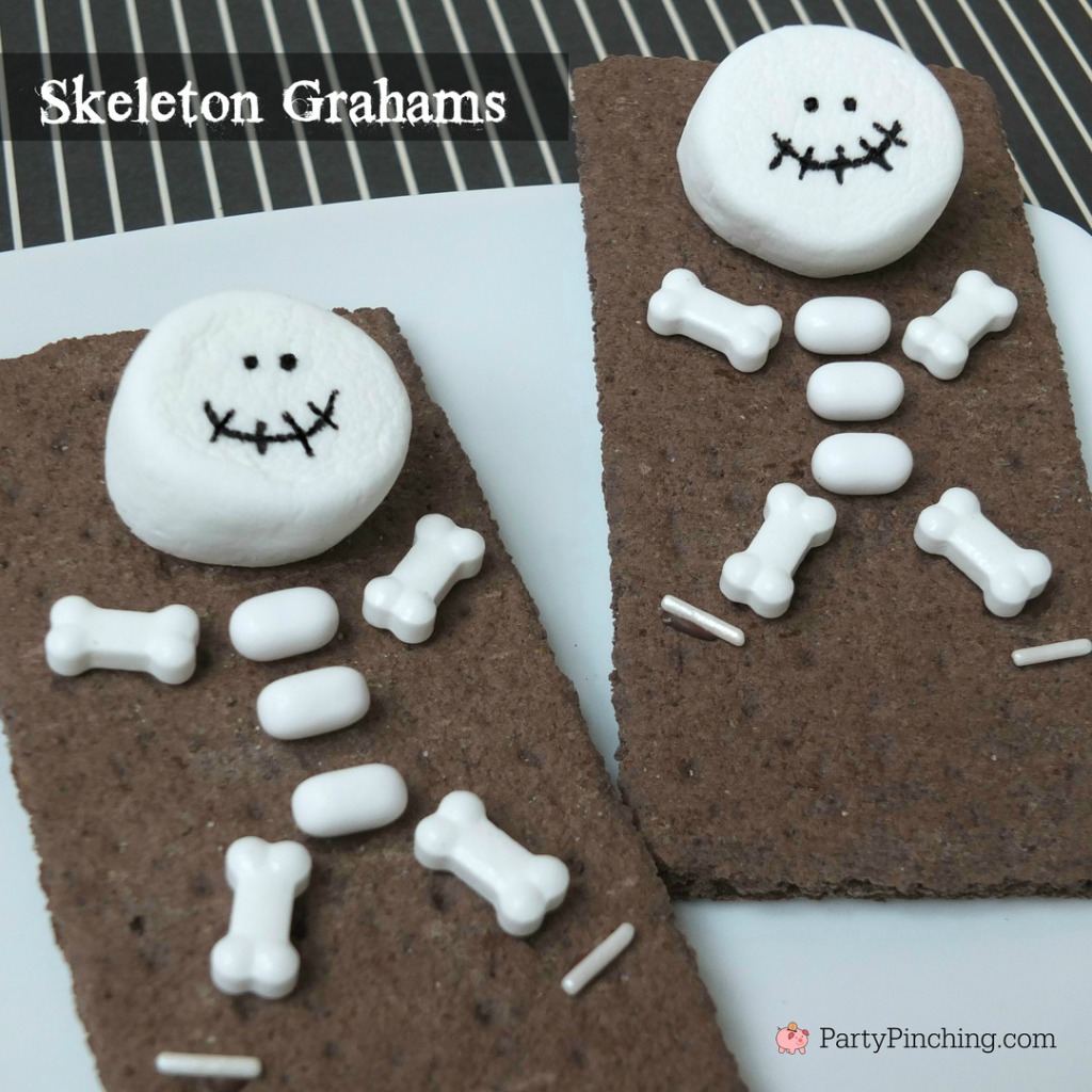 skeleton graham crackers, marshmallow skeleton, halloween treat ideas for kids, school halloween classroom parties