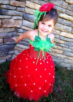 Strawberry tutu costume for kids, Best Halloween costumes for kids, DIY kids costumes, easy kids costumes to make, adorable and cute Halloween costumes for toddlers and infants, Halloween party ideas